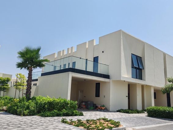Dubai ház.