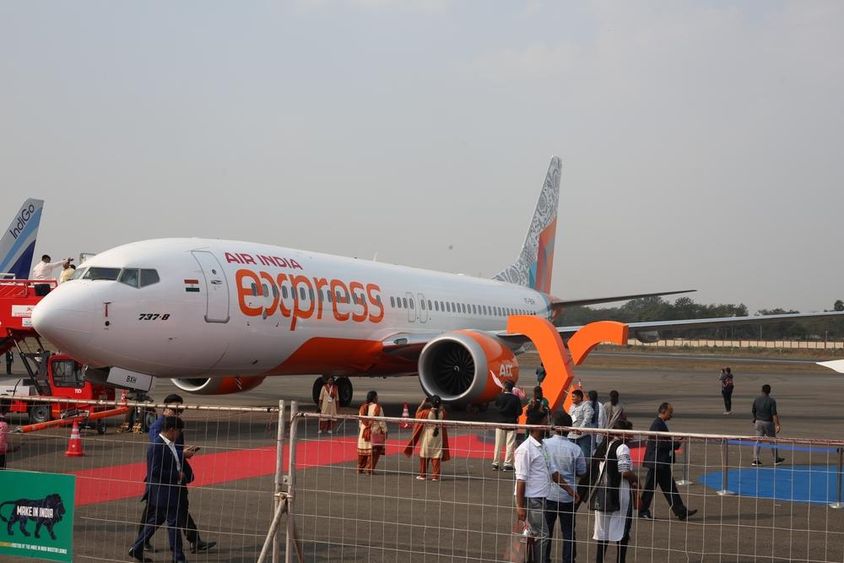 Az AirIndia Express repülőgépek a Wings India kiállításon.