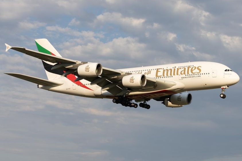 Airbus A380-861 A388 (A6-EUD | 216) repülőgép.
