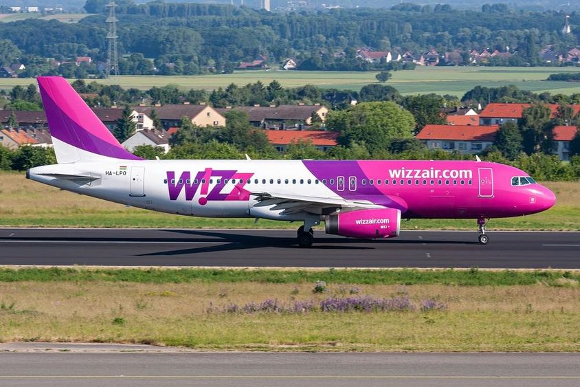 Magyar Wizz Air Airbus A320-200 HA-LPO lajstromjelű repülőgép.