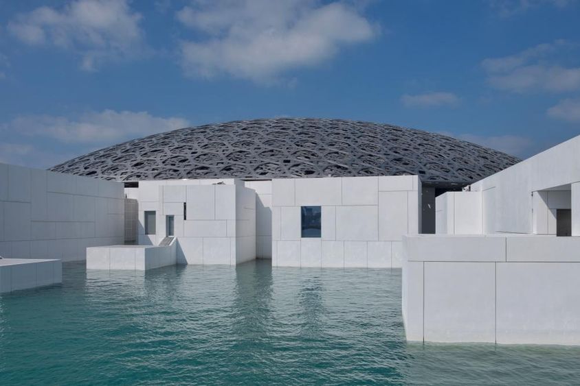 Louvre Abu Dhabi Múzeumról. 