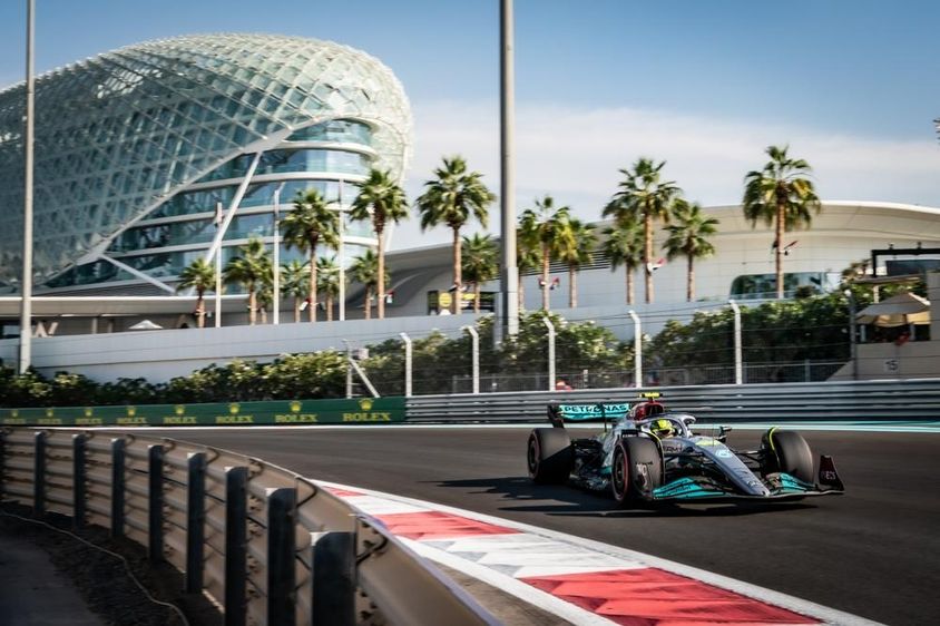 F1 World Championship, United Arab Emirates Grand Prix.