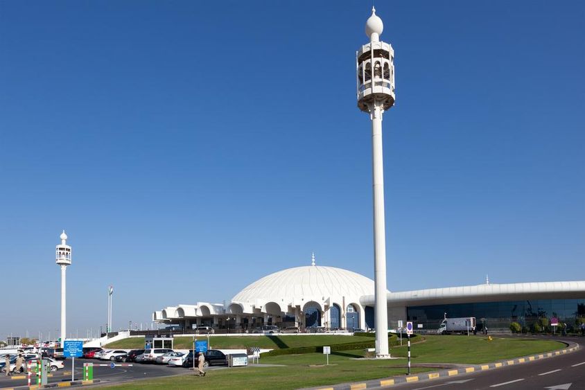 Terminál a Sharjah Nemzetközi Repülőtéren. 
