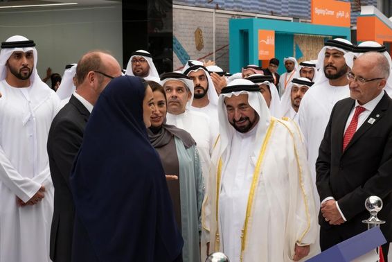Sharjah uralkodója megnyitja a Sharjah Nemzetközi Könyvvásárt.