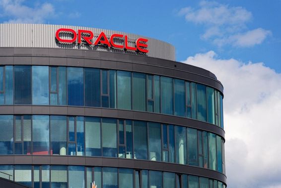 Az Oracle cég logója