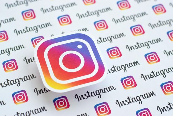 Instagram minta papírra nyomtatva