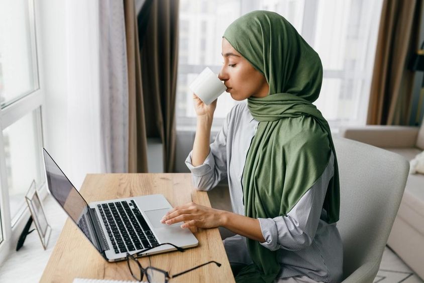 Arab student studying at home