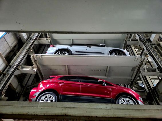 garagem moderna automatizada de vários níveis